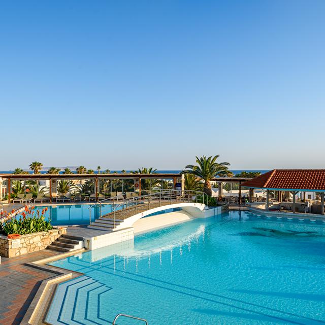 hotel-annabelle-beach-resort