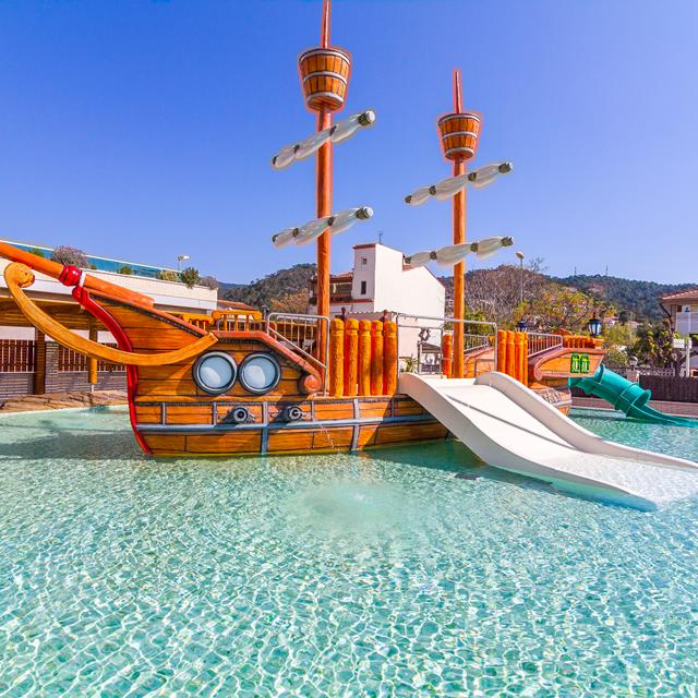 Hotel Golden Bahia de Tossa - inclusief huurauto