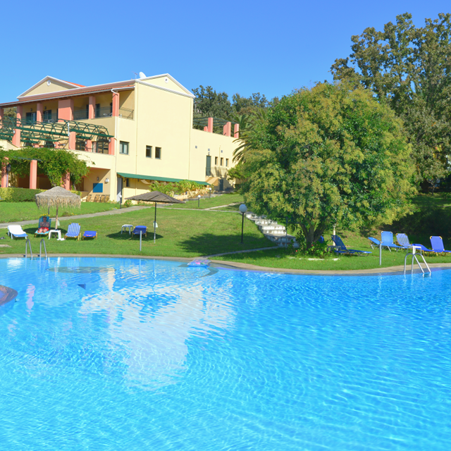 aparthotel-century-resort