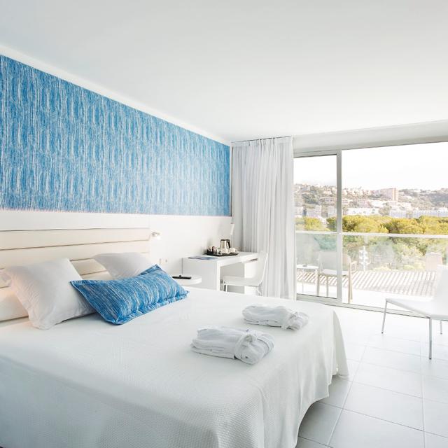 reverence-life-hotel-halfpension-adults-only