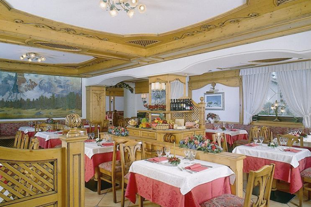 Last minute 3* Pinzolo € 494,- ❖ inclusief skipas