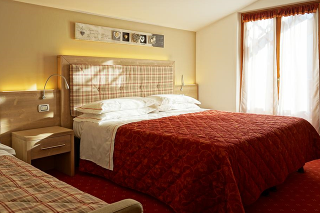 Last minute 3* Pinzolo € 494,- ❖ inclusief skipas