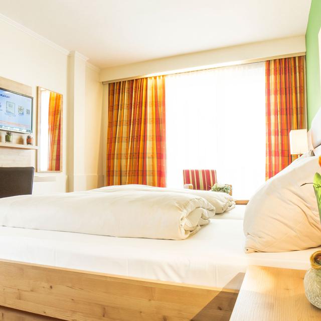 hotel-neue-post