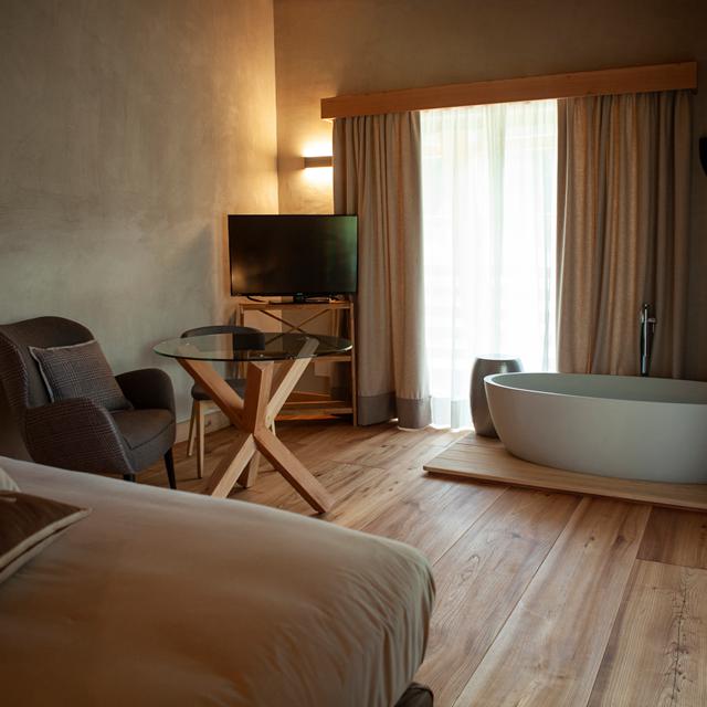 Au Charmant Petit Lac Spa & Park Hotel in Champoluc - foto 11