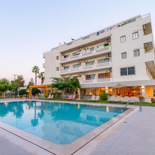 hotel-matala-bay