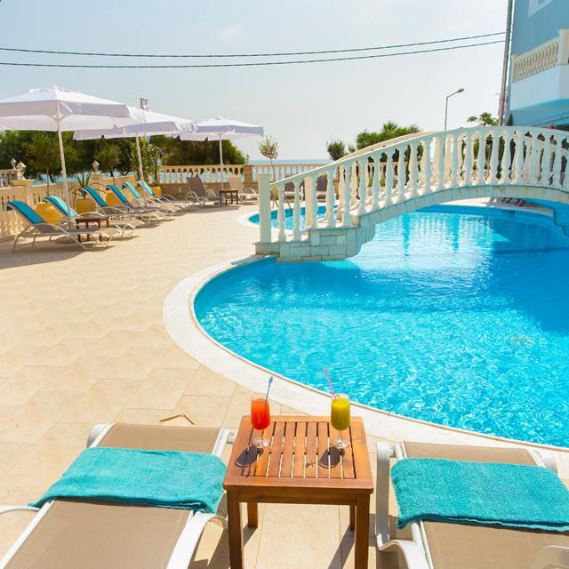 appartementen-vrachos-beach