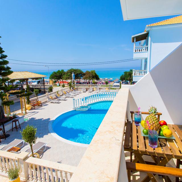 appartementen-vrachos-beach