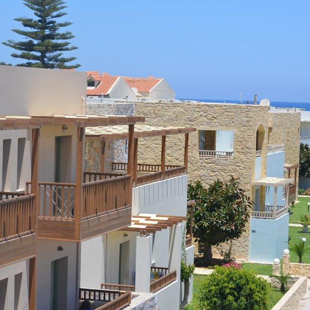 hotel-erato-adults-only