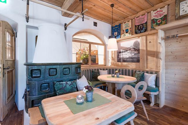 Skivakantie 4* Kirchberg € 870,- 【eigen vervoer】