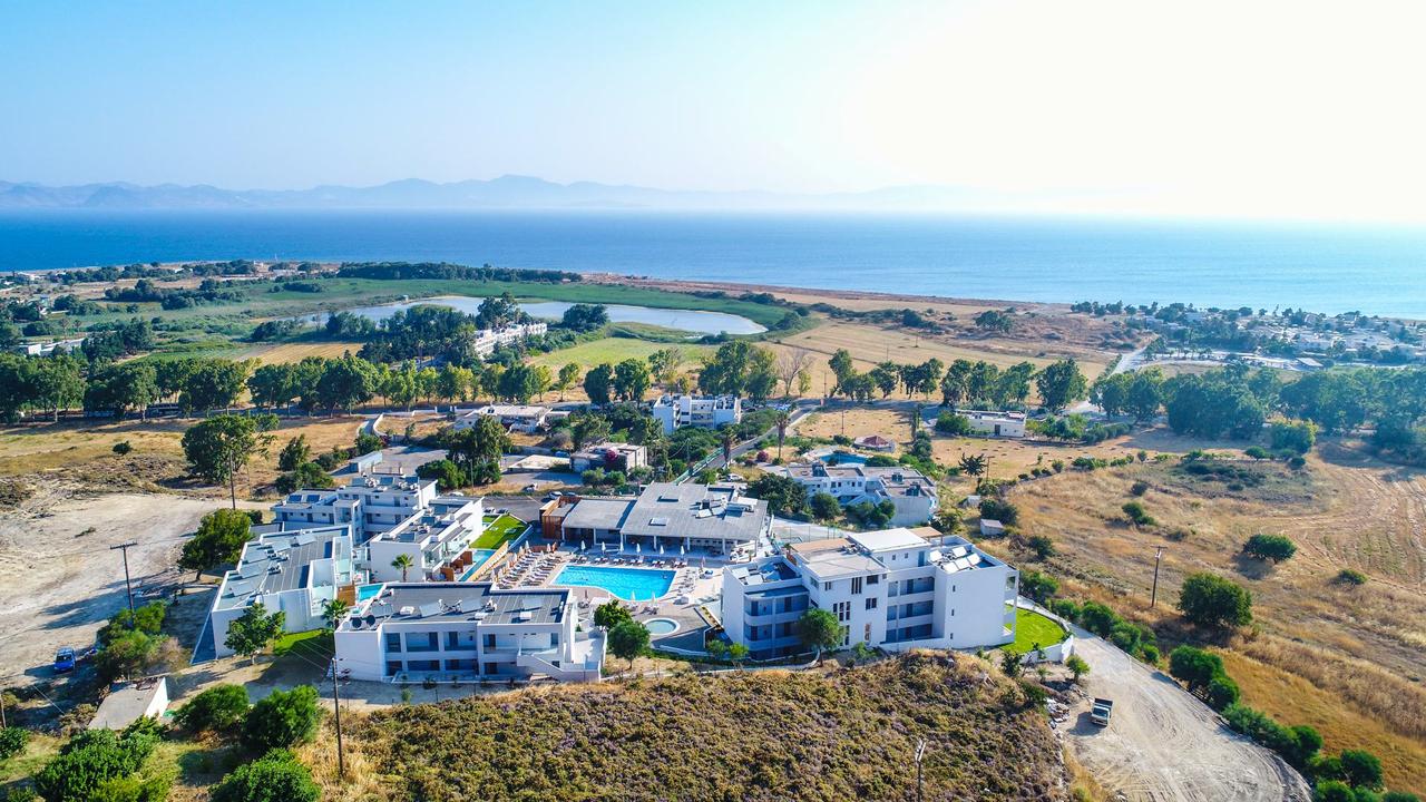 Harmony Crest Resort & Spa 