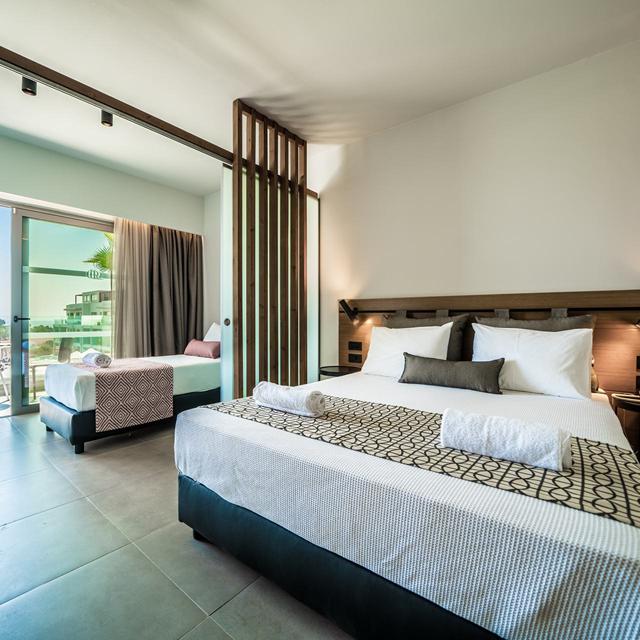harmony-crest-resort-spa-adults-only