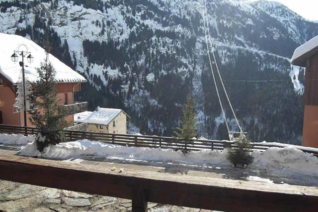 Skiën Vaujany € 543,- ⁂ 8 dagen logies