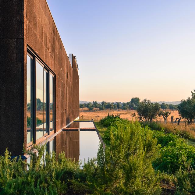 ecorkhotel-evora-inclusief-huurauto