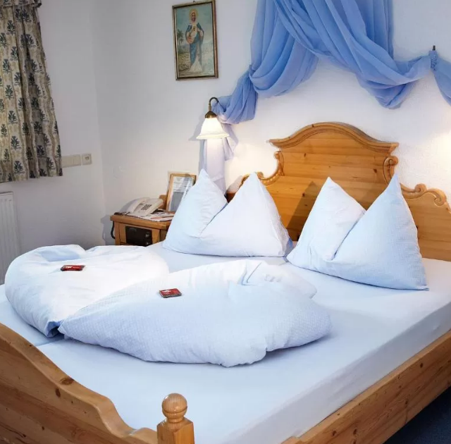 Romantikhotel Metzgerwirt - Afbeelding 10