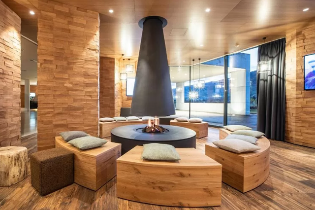 Skiën 4.5* Kaprun € 501,- 【met de hele familie】
