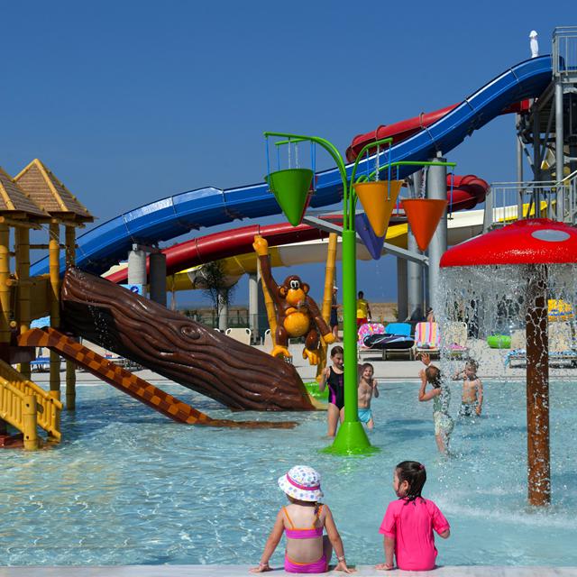 hotel-louis-phaethon-beach