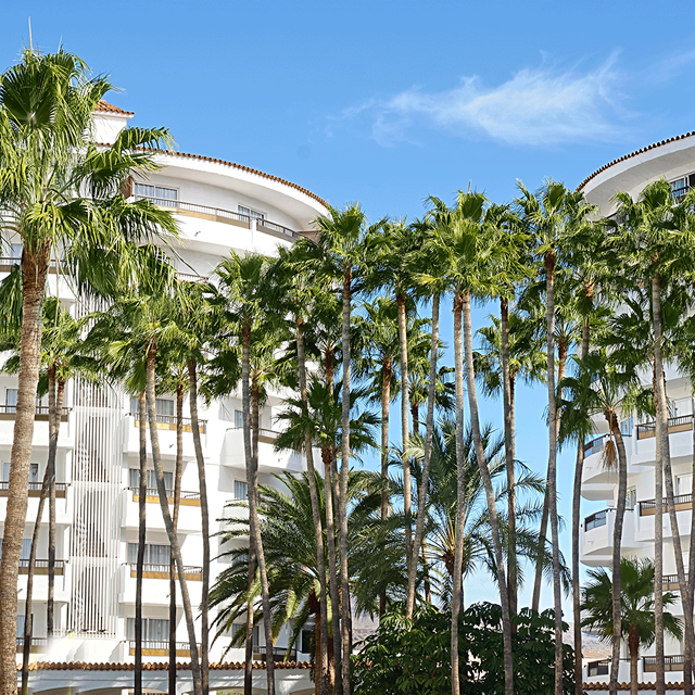 hotel-servatur-waikiki