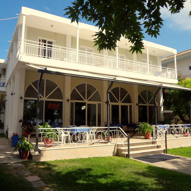 hotel-avra-beach