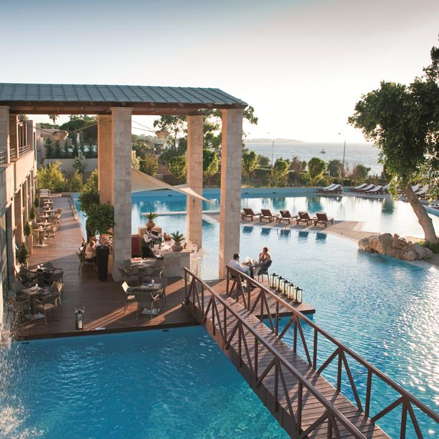 amus-hotel-spa-voorheen-rhodes-bay-hotel