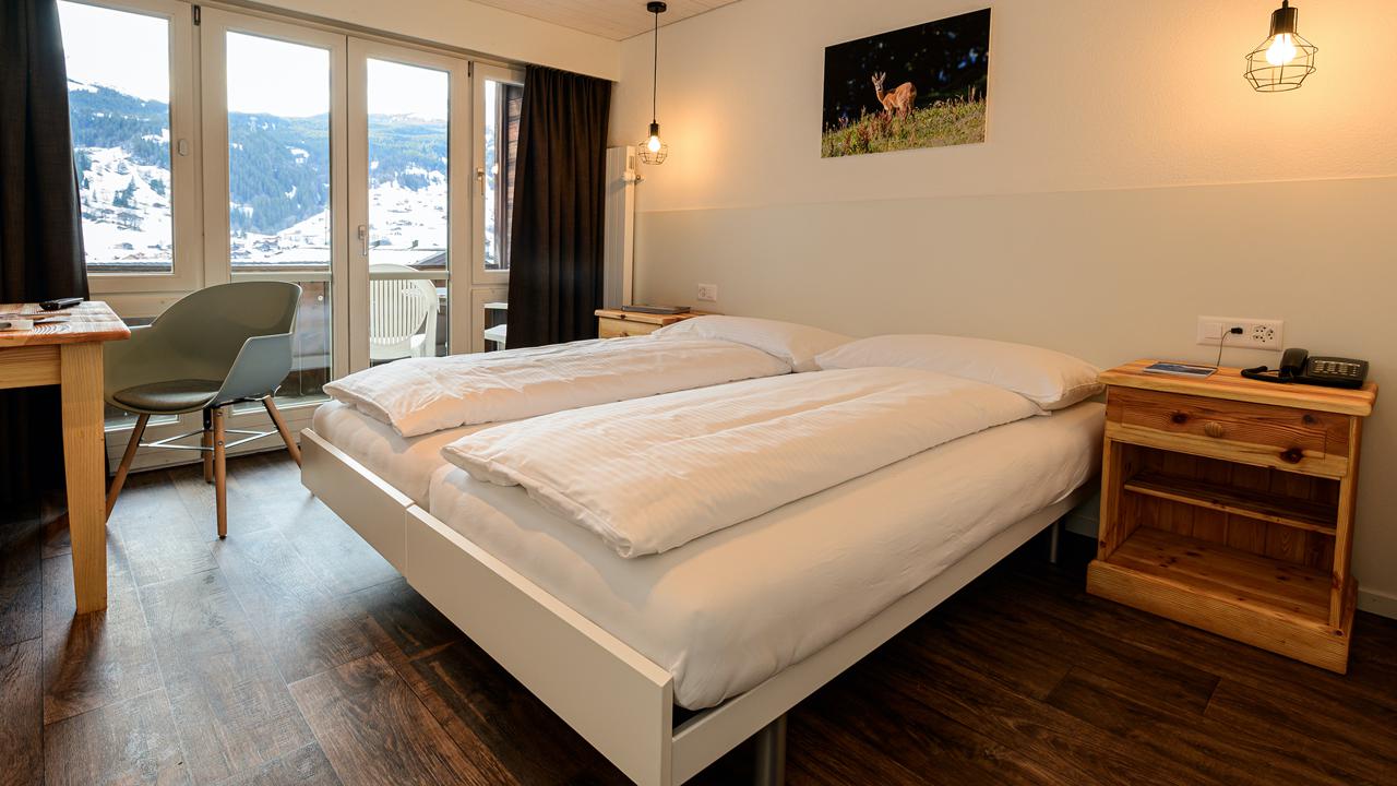 8 Dagen logies/ontbijt Hotel Jungfrau Lodge