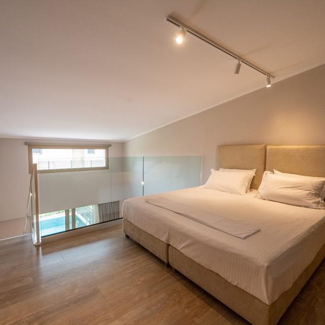 hotel-suites-scarabeo