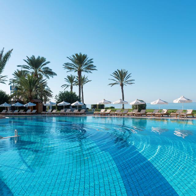 hotel-constantinou-bros-athena-beach