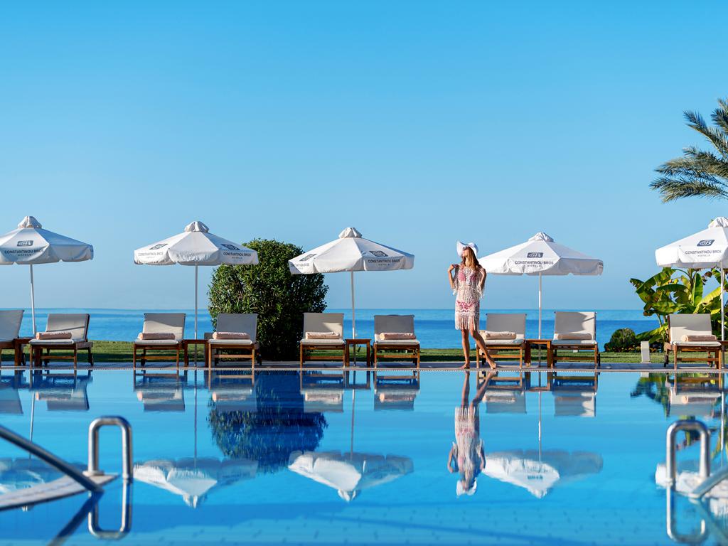 impressie Hotel Constantinou Bros Athena Beach