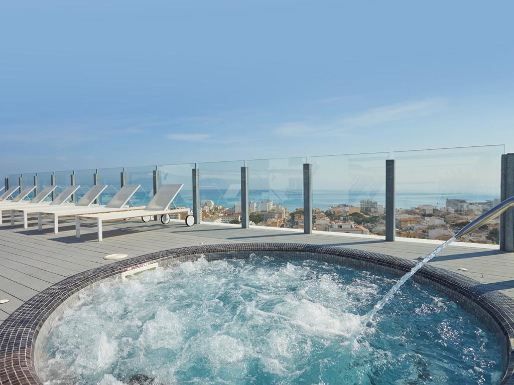 impressie Tonga Tower Design Hotel & Suites
