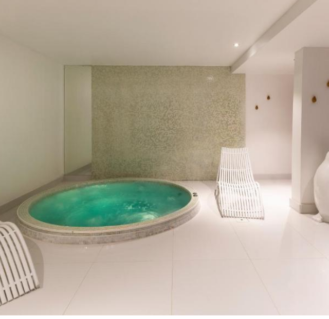 Le Chalet Blanc Hôtel & Spa in Montgenèvre - foto 7
