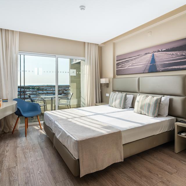 hotel-ap-maria-nova-lounge-adults-only