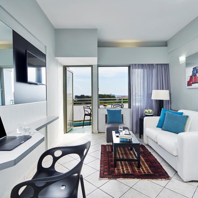 hotel-aquamare