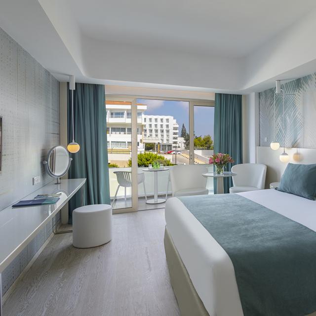 The IVI Mare - adults only