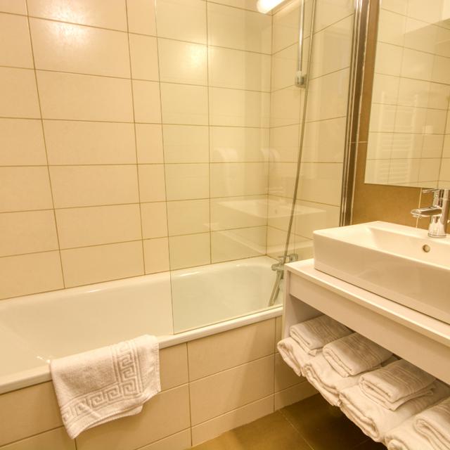 SOWELL RESIDENCES New Chastillon in Isola 2000 - foto 8