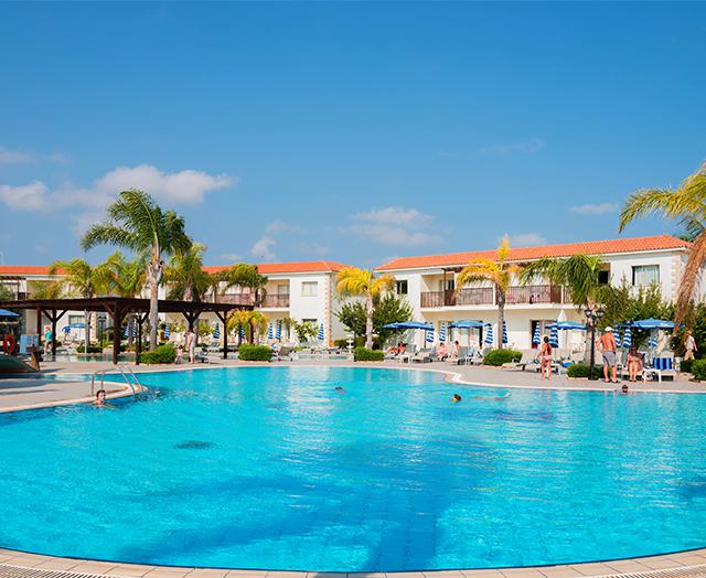 tsokkos-paradise-village-aparthotel