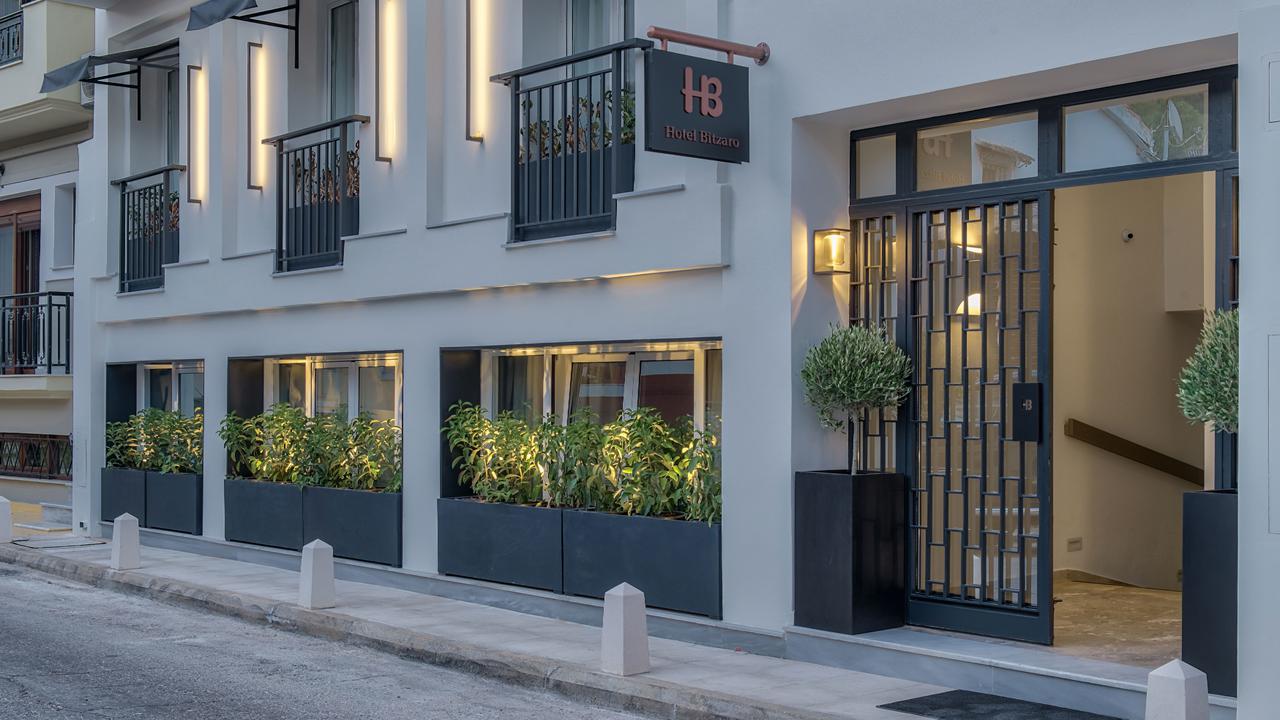Bitzaro Hotel in town