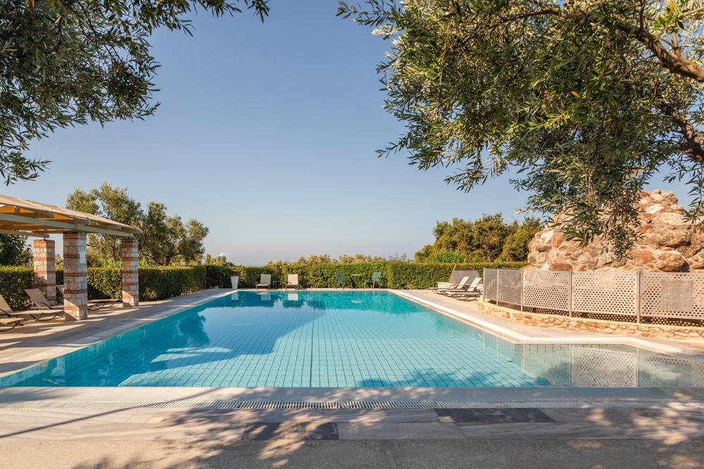 Villas Maniatiko Village