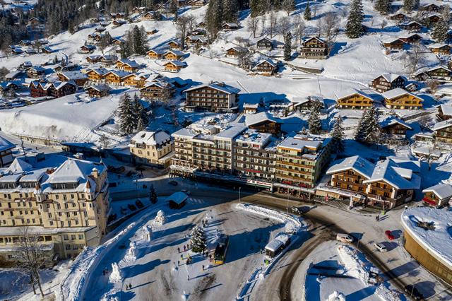 Last minute 4* Zwitserland € 690,- ❖ Hotel Kreuz & Post
