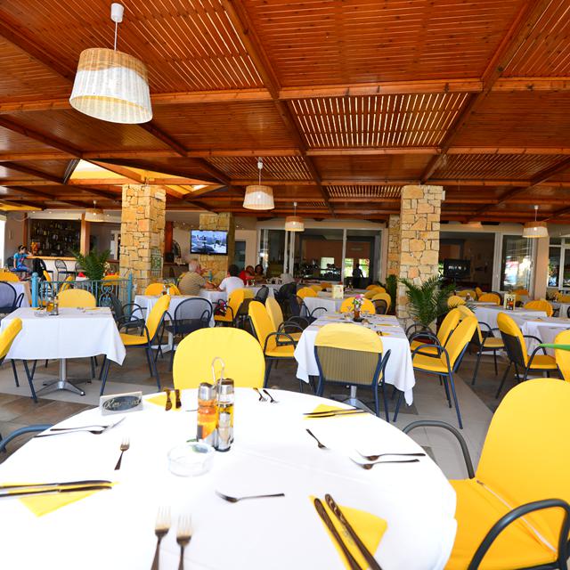 Vakantie Hotel Three Stars Beach in Moraitika (Corfu, Griekenland)