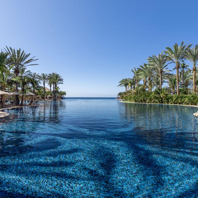 lopesan-costa-meloneras-resort-spa