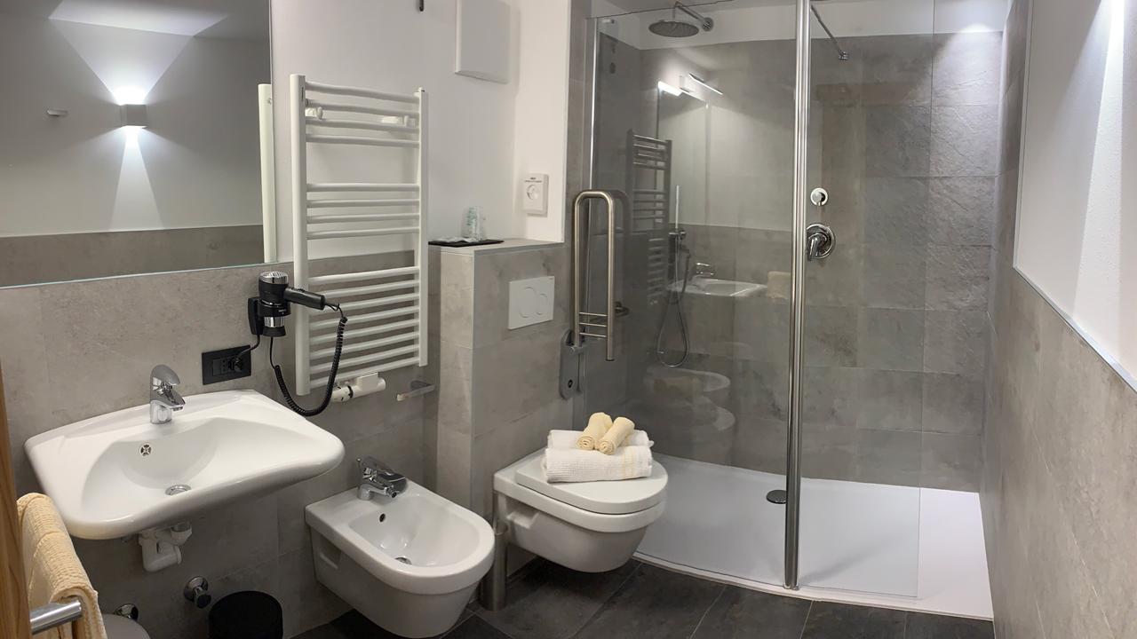 8 Dagen logies/ontbijt Hotel Genziana