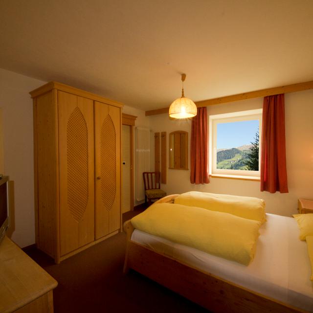 hotel-genziana