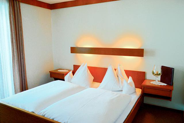 Wellness 3* Kleinarl € 1016,- 【skipas inbegrepen】