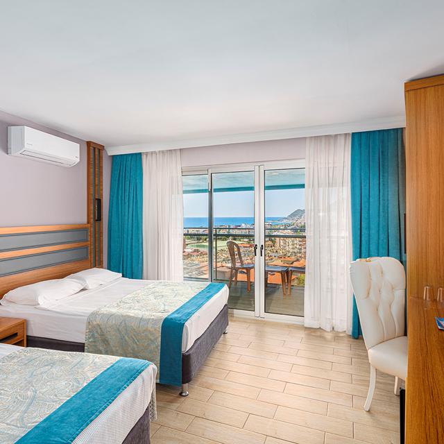 hotel-blue-star