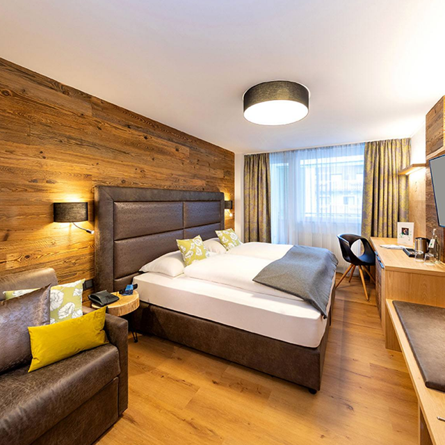 hotel-gruner-baum