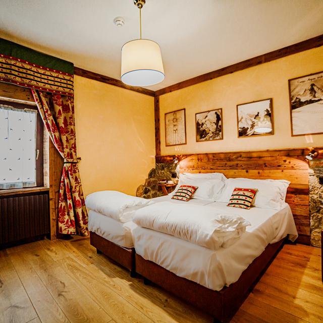 hotel-jumeaux