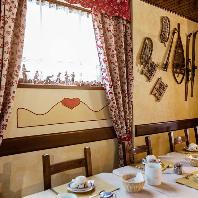 hotel-jumeaux