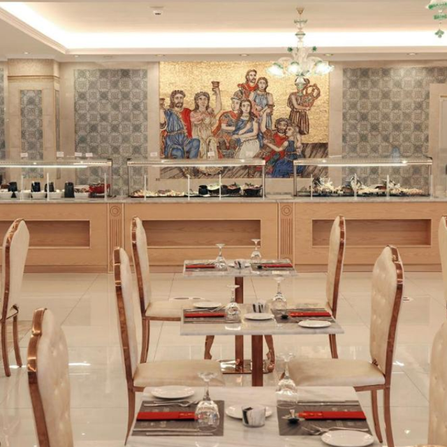 All inclusive vakantie Hotel Mythos Palace - adults only in Messonghi (Corfu, Griekenland)