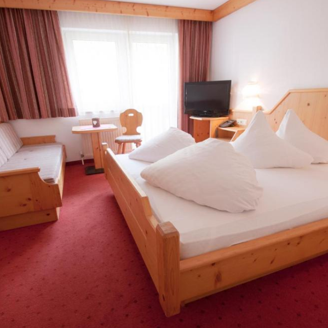 hotel-alpenfriede