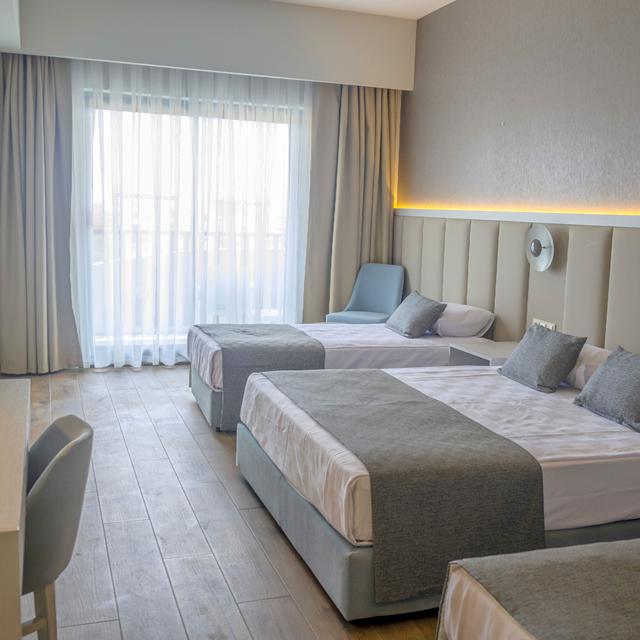 hotel-dream-water-world