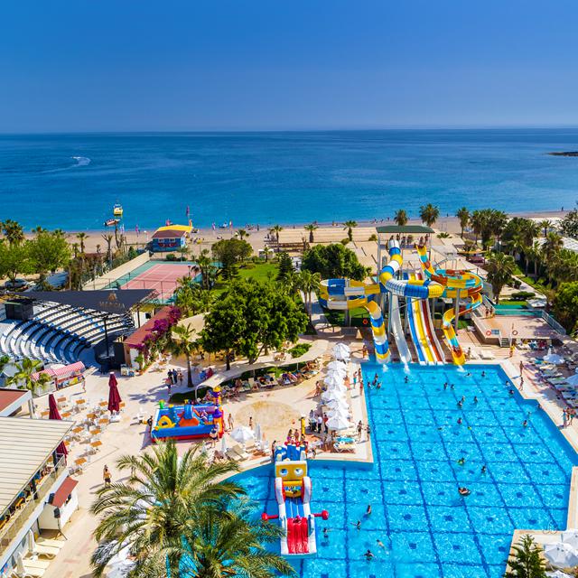 hotel-meridia-beach